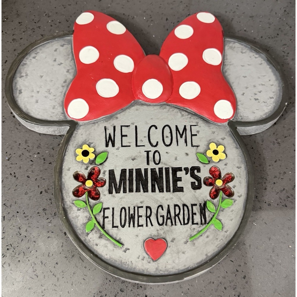 Disney Minnie Mouse Welcome Flower Garden‎ Stepping Stone Red Bow Flowers